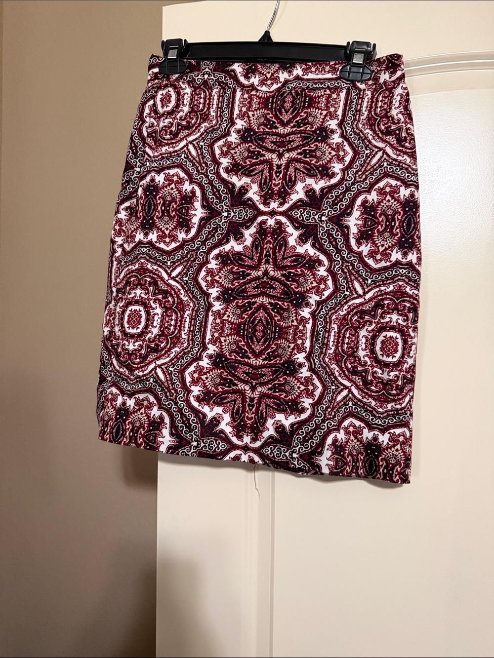 Van Heusen Paisley Pencil Skirt - Burgundy & White